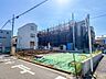 外観：【前面道路6.9ｍ】車の通行が少ないので、静かな住環境を維持することができます。