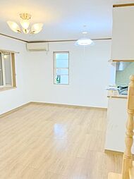 JR総武線 三鷹駅 バス8分 諏訪神社下車 徒歩3分の賃貸一戸建て 1階3LDKのリビング/ダイニング