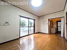 居間