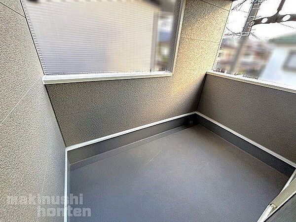 バルコニーを拡大表示