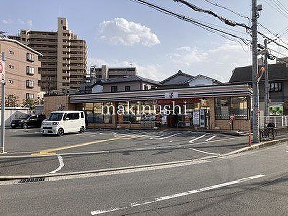 セブンイレブン...