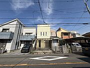 まずは資料だけほしいという方も大歓迎！不動産のことなら創業40年以上の当社にぜひお任せください♪