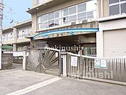 松原市立天美小学校 徒歩3分。 170m