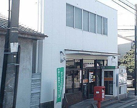 堺深井郵便局 徒歩2分。 100m