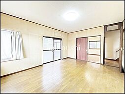居間