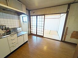 居間