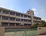 周辺：堺市立福泉中学校 徒歩5分。 370m
