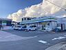 周辺：ファミリーマート羽曳野白鳥店 徒歩6分。 430m