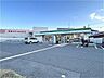 周辺：ファミリーマート堺深井畑山町店 徒歩3分。 190m