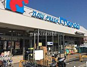 万代泉北深阪店 徒歩6分。 430m