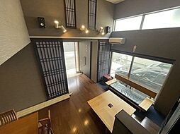 居間
