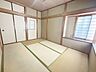 寝室：1階和室6帖