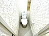 トイレ：■温水洗浄機能付きトイレ■快適な温水洗浄便座付きのトイレです。■令和7年12月トイレ新調■