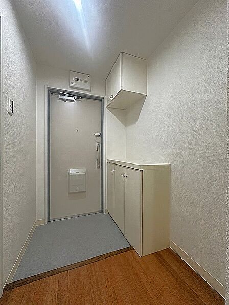 下足入れがあり、家具を買い足す必要がありません♪