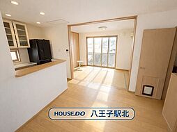 青梅市友田町2丁目:リビング