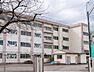 周辺：八王子市立　四谷中学校本校は、昭和51年に元八王子中学校を母体として開設されました。八王子市北西部に位置し、四谷交差点近く陣馬街道と北浅川にはさまれた人口急増地域で、住宅が建ち並ぶ比較的閑静な環境…