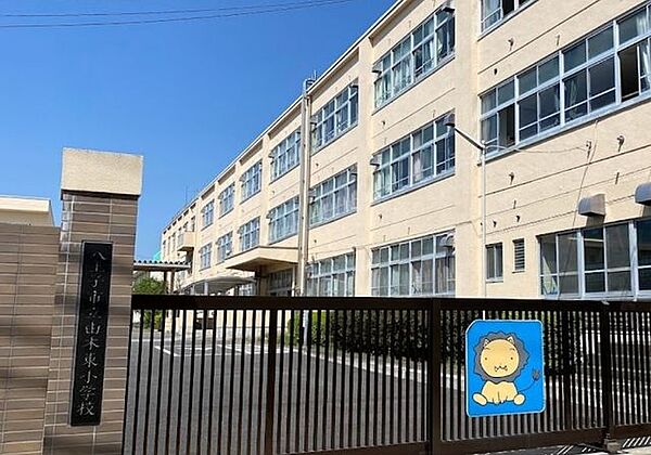 周辺を拡大表示