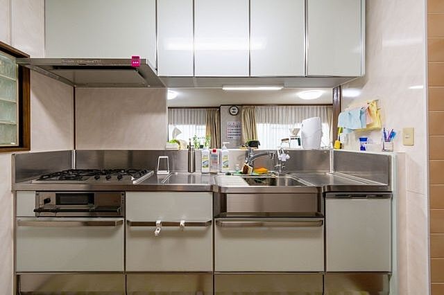 キッチン ヴァンヴェール92番館　D棟 1階/-