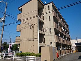 ソレイユシミズ 105 ｜ 兵庫県姫路市飾磨区清水1丁目20番地（賃貸マンション1K・1階・24.78㎡） その1