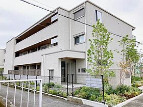 オカバ姫路岡町シャーメゾン A101 ｜ 兵庫県姫路市岡町（賃貸マンション3LDK・1階・67.83㎡） その1