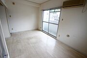 ※別の部屋の写真です。