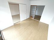 ※別部屋の写真です