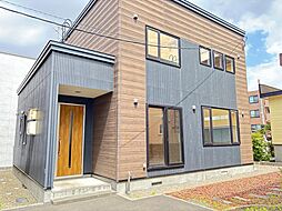 物件画像 西区八軒にあるオール電化住宅4LDK。専用庭もあります。