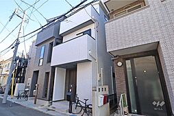 東急東横線・目黒線「元住吉」駅徒歩4分の好立地。