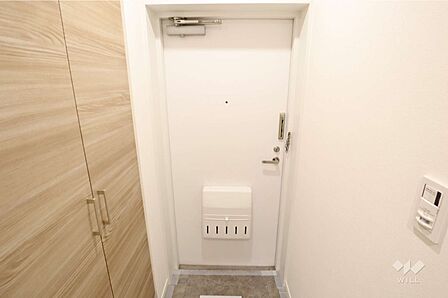 玄関すっきりとした玄関になっています。