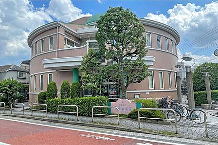 羽田図書館の外観