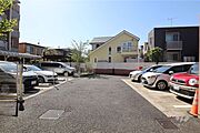 敷地内駐車場（屋外機械式・屋内平面式）
