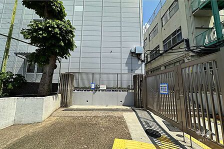 赤松小学校[公立]の外観