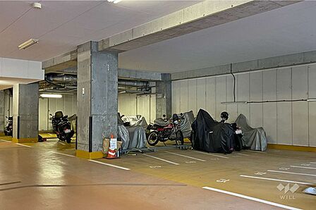バイク置場