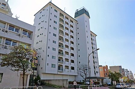 大森山王センチュリーマンションの外観(北東側から)