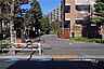 駐車場：駐車場の出入り口1