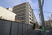 BELISTA溝の口の外観（南西側から）