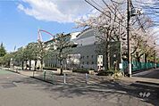 八幡山小学校[公立]の外観