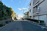 その他：敷地北東側の前面道路