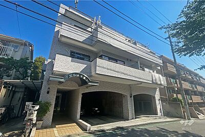 外観：メイツ宮前平の外観（南側から）