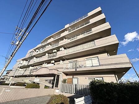 6階建て4階部分!角住戸です♪