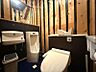 その他：店舗内にトイレが2つございます。