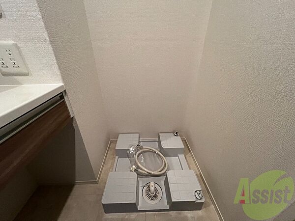 画像24:ここに洗濯機が置けます。室内に置けるのは嬉しいですね。