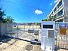 周辺：寝屋川市立啓明小学校 180m