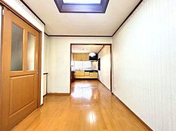 居間