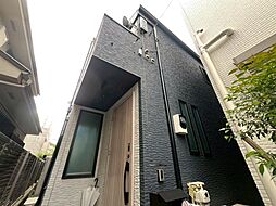 物件画像 哲学堂公園をはじめ緑が充実のエリア、内外共にキレイな築浅住宅