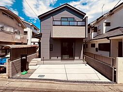 物件画像 全居室南向きに配置された、陽当りの良さが魅力の一邸