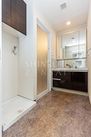 洗面 エンブルエバー富士松岡 3階/-