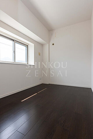 洋室 エンブルエバー富士松岡 3階/-