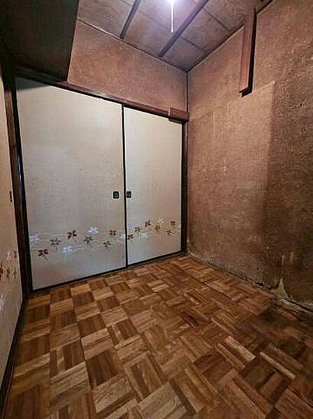 洋室を拡大表示