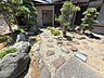 その他：落ち着きのある和風なお庭です♪より和を感じる空間へと、灯籠（とうろう）やししおどしなどを設置するのはいかがでしょうか。盆栽などを楽しむのもよさそうですね♪